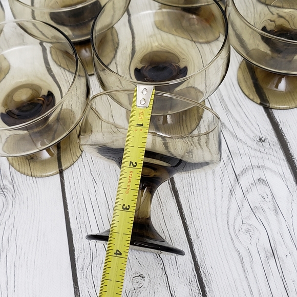 Libbey Tawny MidCentury Smoke Glass Low Champagne Sorbet Coupe Glasses, Set of 8 - Picture 9 of 9